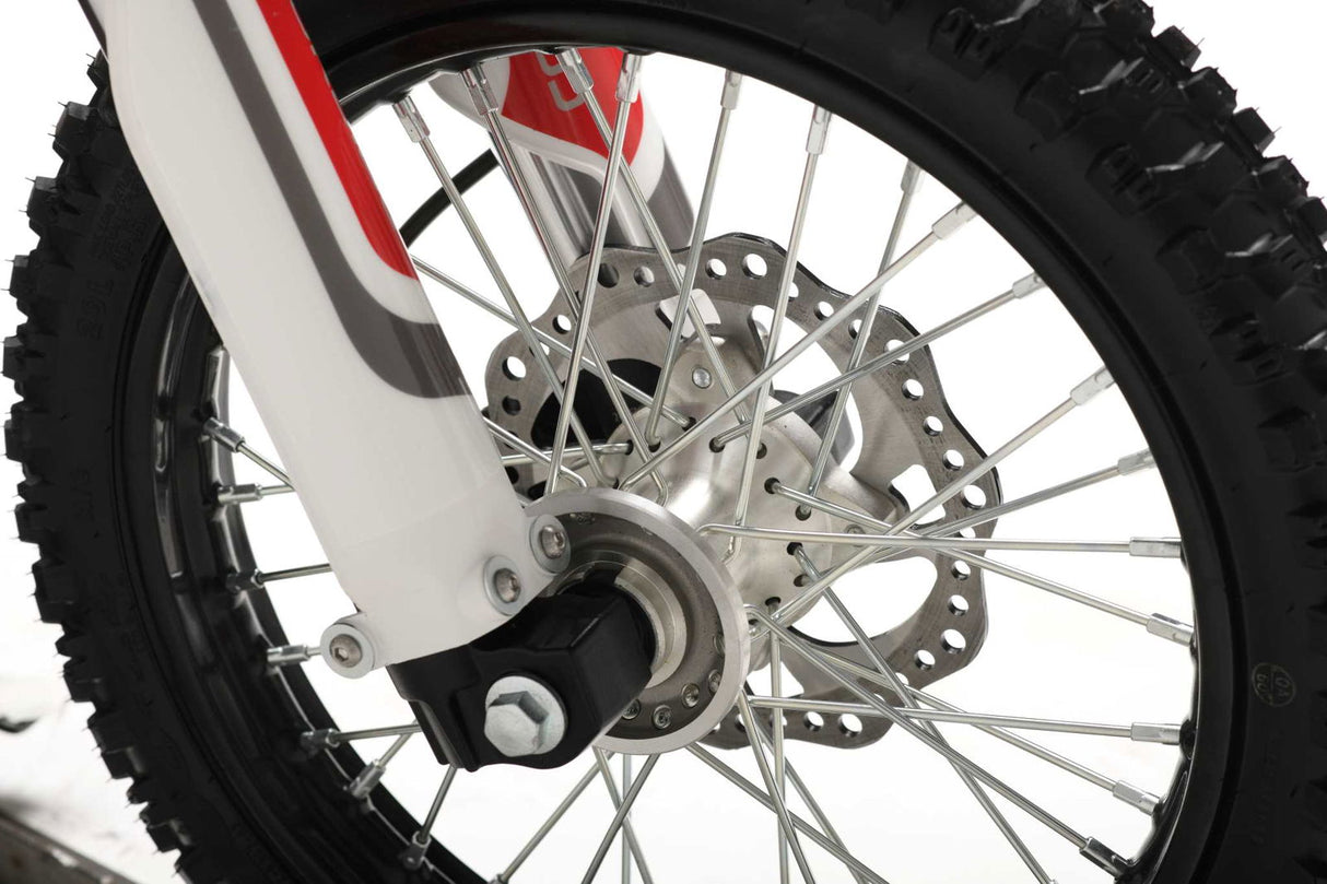 TrailMaster MK125 Dirt Bike 4-Speed Manual Dual Disc Brakes, Electric Start (14/12), Ages 12 and up
